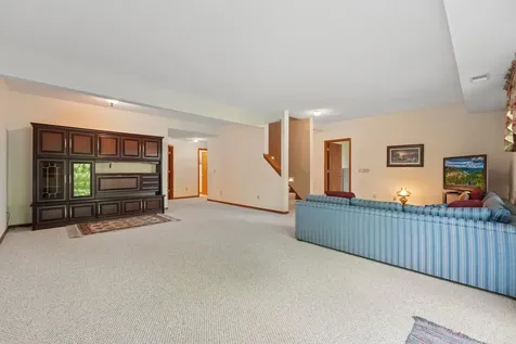 12783 Falcon Drive Apple Valley MN 55124