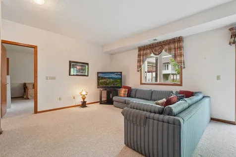 12783 Falcon Drive Apple Valley MN 55124