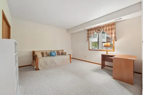 12783 Falcon Drive Apple Valley MN 55124