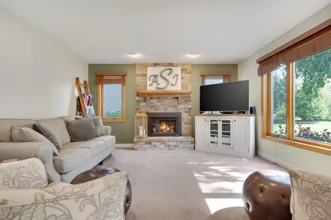 9007 Princeton Road Woodbury MN 55125