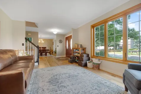 9007 Princeton Road Woodbury MN 55125