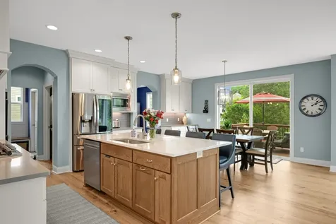9971 Lawson Lane Eden Prairie MN 55347