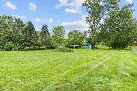 413 Whitegate Lane Wayzata MN 55391