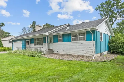 413 Whitegate Lane Wayzata MN 55391