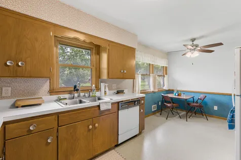 413 Whitegate Lane Wayzata MN 55391
