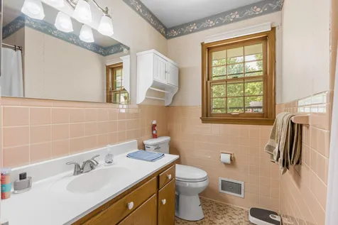 413 Whitegate Lane Wayzata MN 55391