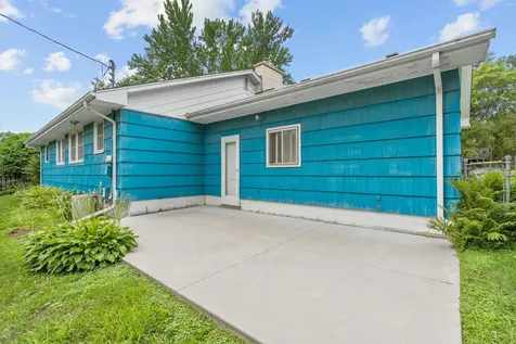 413 Whitegate Lane Wayzata MN 55391
