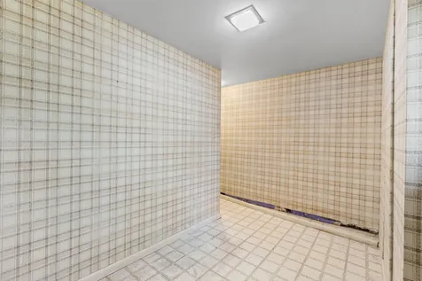 413 Whitegate Lane Wayzata MN 55391