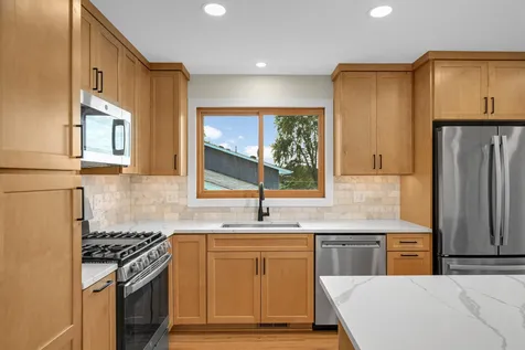 3947 Beryl Road Eagan MN 55122