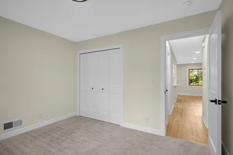 3947 Beryl Road Eagan MN 55122