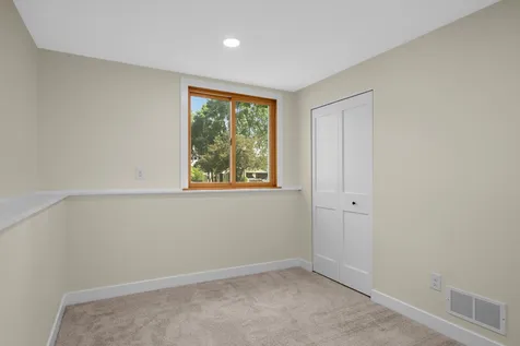 3947 Beryl Road Eagan MN 55122