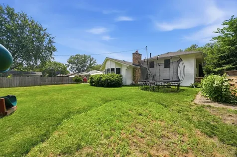 301 Walnut Lane Apple Valley MN 55124