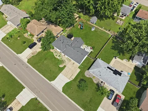 301 Walnut Lane Apple Valley MN 55124
