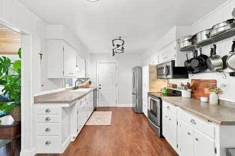 301 Walnut Lane Apple Valley MN 55124