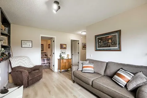 1032 1st Street Farmington MN 55024