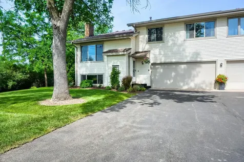 1032 1st Street Farmington MN 55024