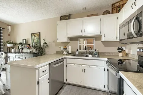 1032 1st Street Farmington MN 55024