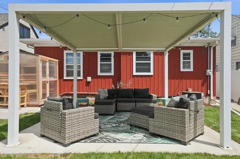 5752 23rd Avenue S Minneapolis MN 55417
