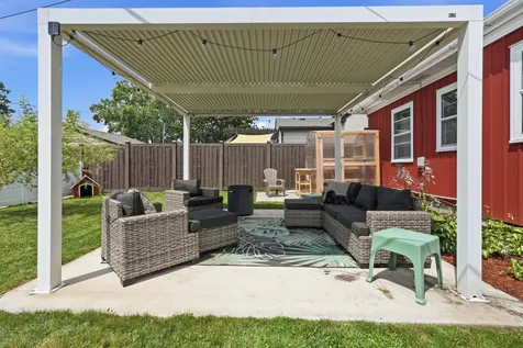 5752 23rd Avenue S Minneapolis MN 55417