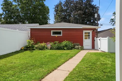5752 23rd Avenue S Minneapolis MN 55417