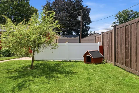 5752 23rd Avenue S Minneapolis MN 55417