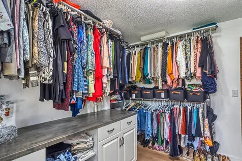 42 36th Avenue NE Fargo ND 58102