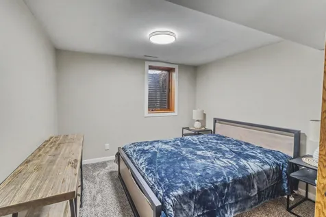 42 36th Avenue NE Fargo ND 58102