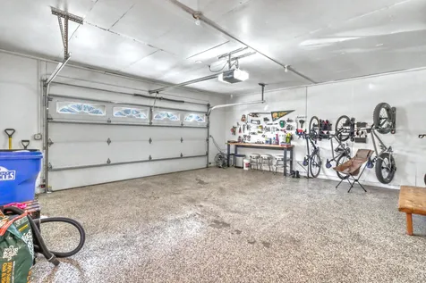 42 36th Avenue NE Fargo ND 58102