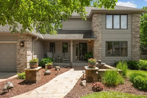 4824 Whispering Court Eagan MN 55122