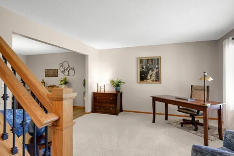 4824 Whispering Court Eagan MN 55122