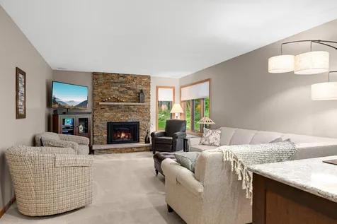 4824 Whispering Court Eagan MN 55122