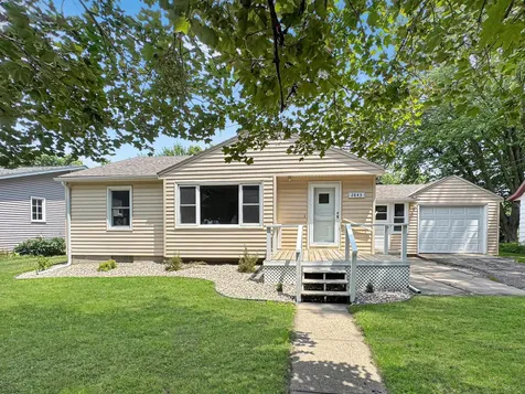 2843 Pine Avenue Slayton MN 56172