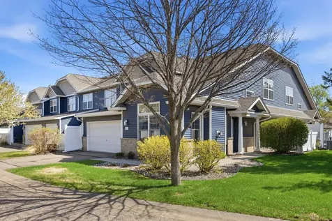 401 Hickory Lane N Oakdale MN 55128