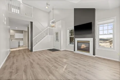 401 Hickory Lane N Oakdale MN 55128