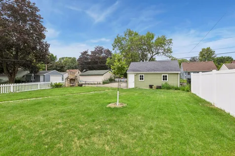 4535 Vincent Avenue N Minneapolis MN 55412