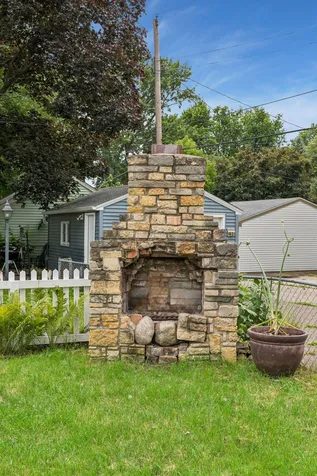 4535 Vincent Avenue N Minneapolis MN 55412