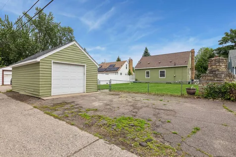 4535 Vincent Avenue N Minneapolis MN 55412