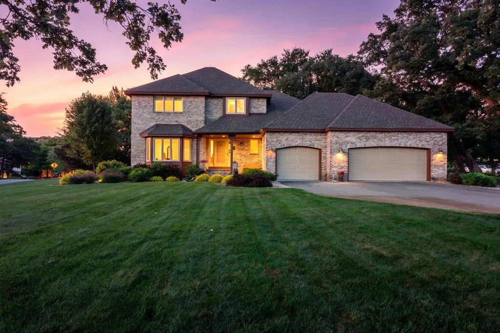 15640 Juniper Ridge Drive NW Ramsey MN 55303
