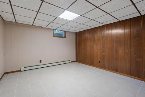 44 Highgate Street Superior WI 54880