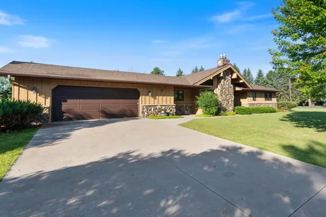 44 Highgate Street Superior WI 54880