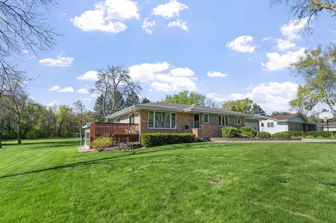 616 Elm Avenue SE Montgomery MN 56069