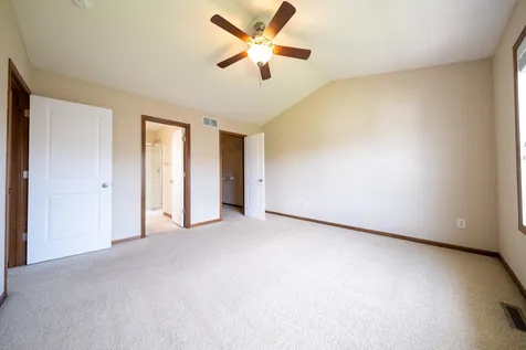 16657 50th Court N Plymouth MN 55446