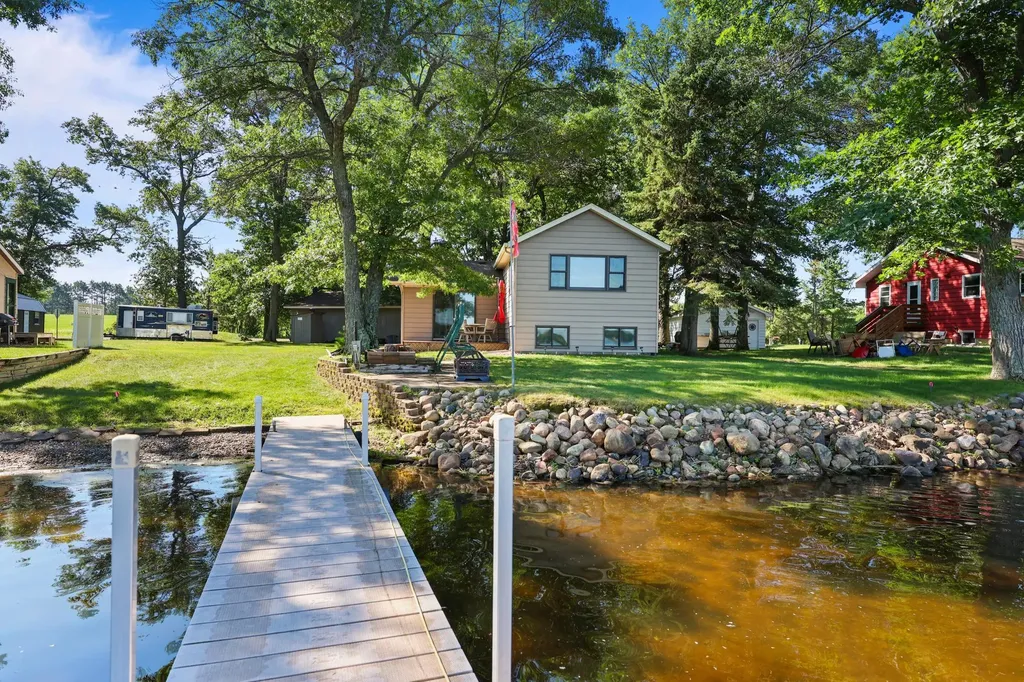 36798 S Platte Lake Drive Hillman MN 56338