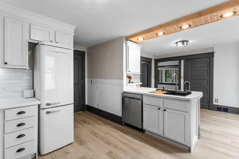 356 1st Avenue S South Saint Paul MN 55075