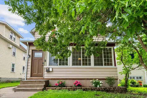 356 1st Avenue S South Saint Paul MN 55075