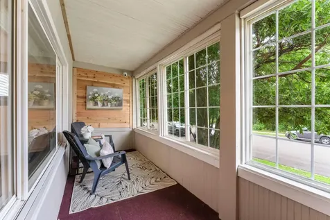 356 1st Avenue S South Saint Paul MN 55075
