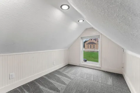 356 1st Avenue S South Saint Paul MN 55075