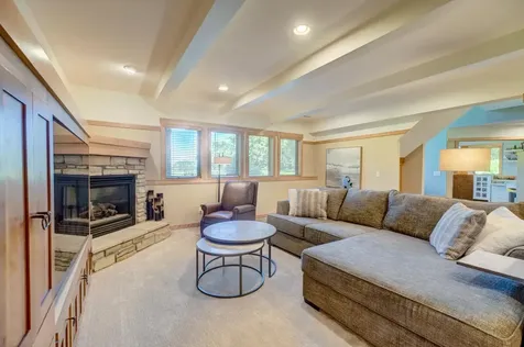 294 Salishan Drive Hudson WI 54016