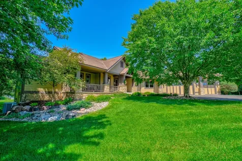 294 Salishan Drive Hudson WI 54016