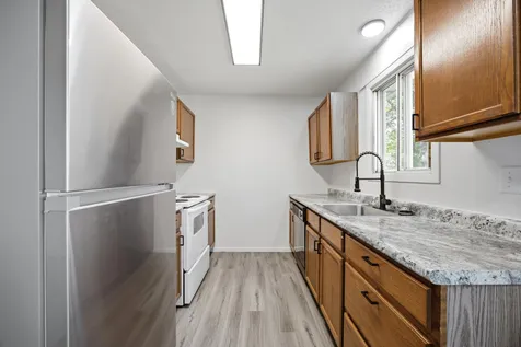 914-916 32nd Street N Fargo ND 58102